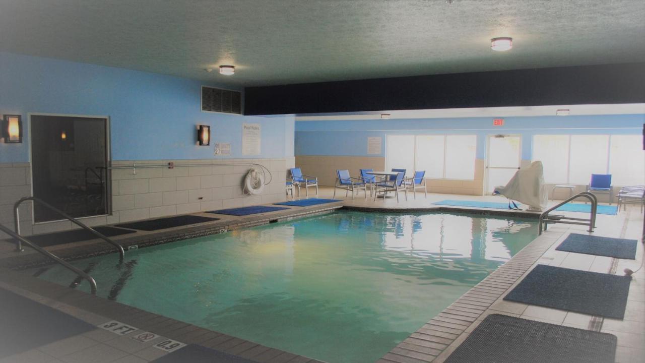 Holiday Inn Express & Suites Indianapolis North - Carmel By Ihg Eksteriør billede