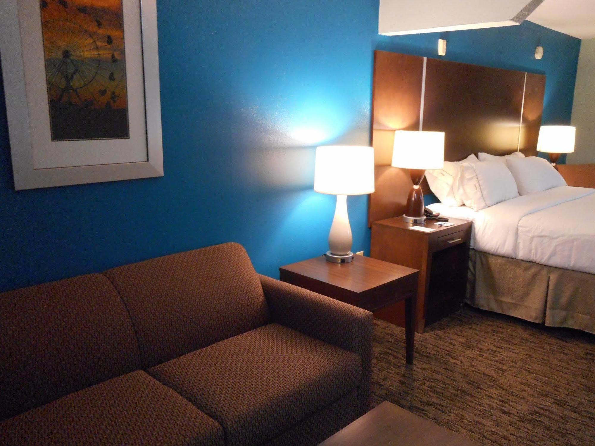 Holiday Inn Express & Suites Indianapolis North - Carmel By Ihg Eksteriør billede