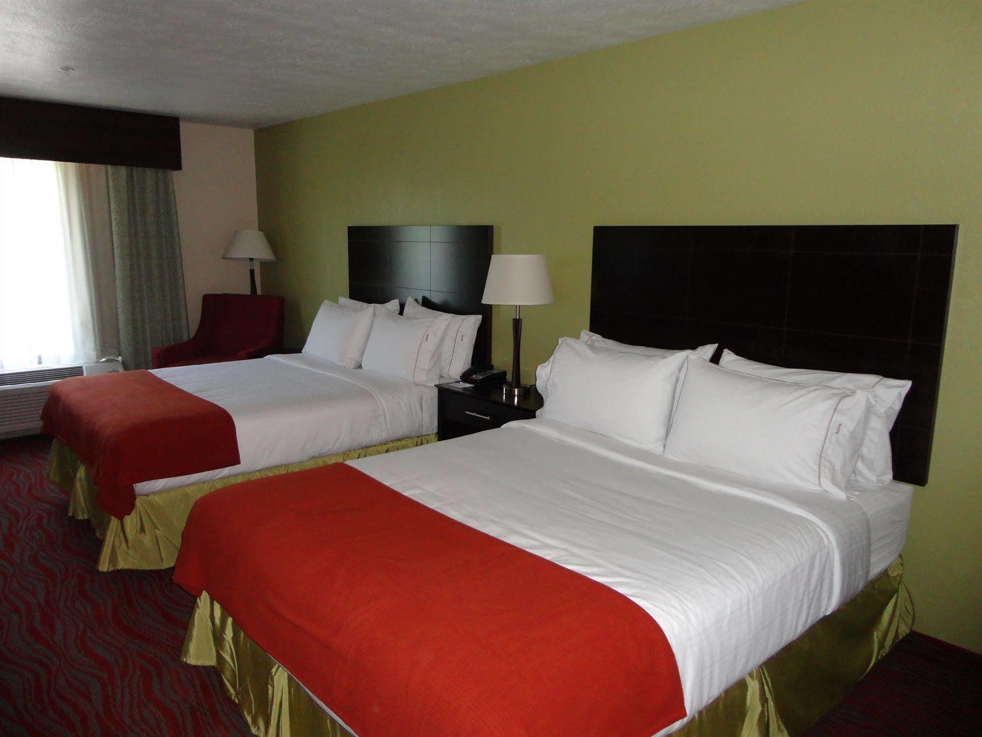 Holiday Inn Express & Suites Indianapolis North - Carmel By Ihg Eksteriør billede